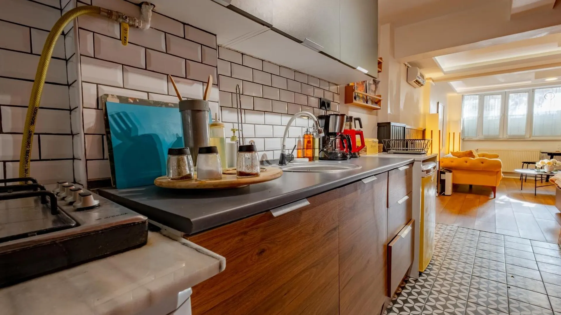 Cosy Apartment In Beyoglu Стамбул